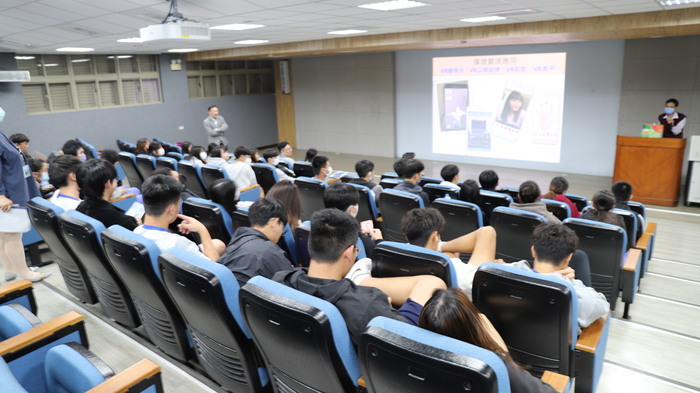 114.12.18「台南海事商經科、電商科」蒞校體驗參訪圖片