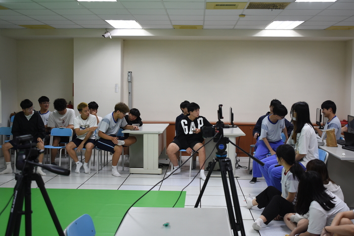 114.05.05「台南海事電子商務科、商業經營科」蒞校體驗參訪圖片