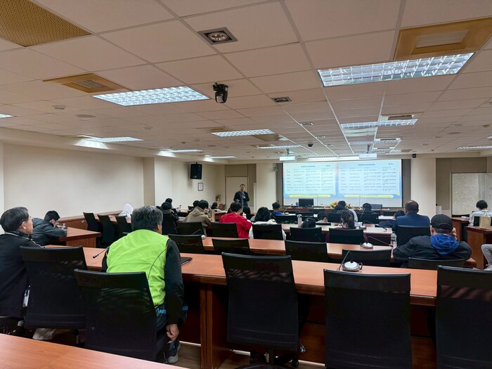 114.11.20「AI在智慧醫療及校園應用」講座活動 主講人：楊正宏教授圖片